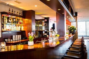 Bar (en el alojamiento)