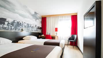 Comfort Twin Room, 2 Twin Beds | In-room safe, desk, free cribs/infant beds, free WiFi