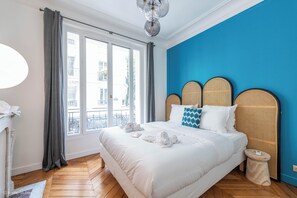 Premium bedding, in-room safe, individually decorated