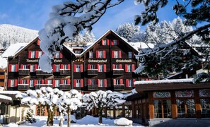 Exterior - Romantik Hotel Schweizerhof (Grindelwald)