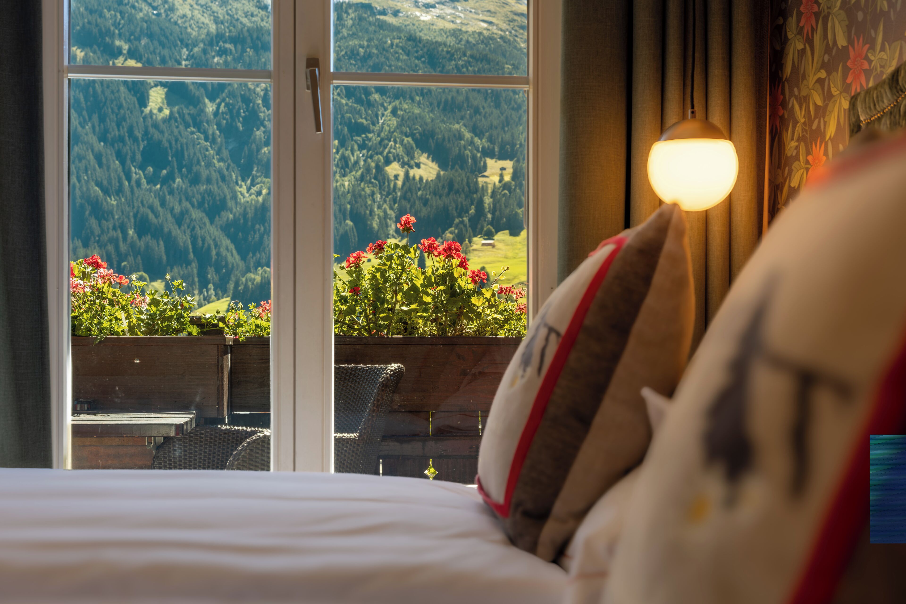 Hypo-allergenic bedding, down duvets, minibar, in-room safe