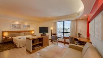 Premium Suite | Minibar, in-room safe, desk, laptop workspace