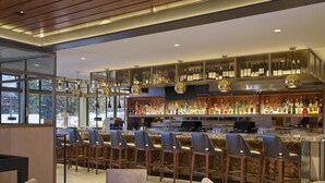 Bar (en el alojamiento)