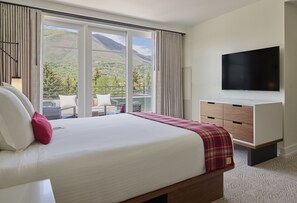 Premium bedding, in-room safe, laptop workspace, blackout curtains - Limelight Hotel Aspen (Aspen)