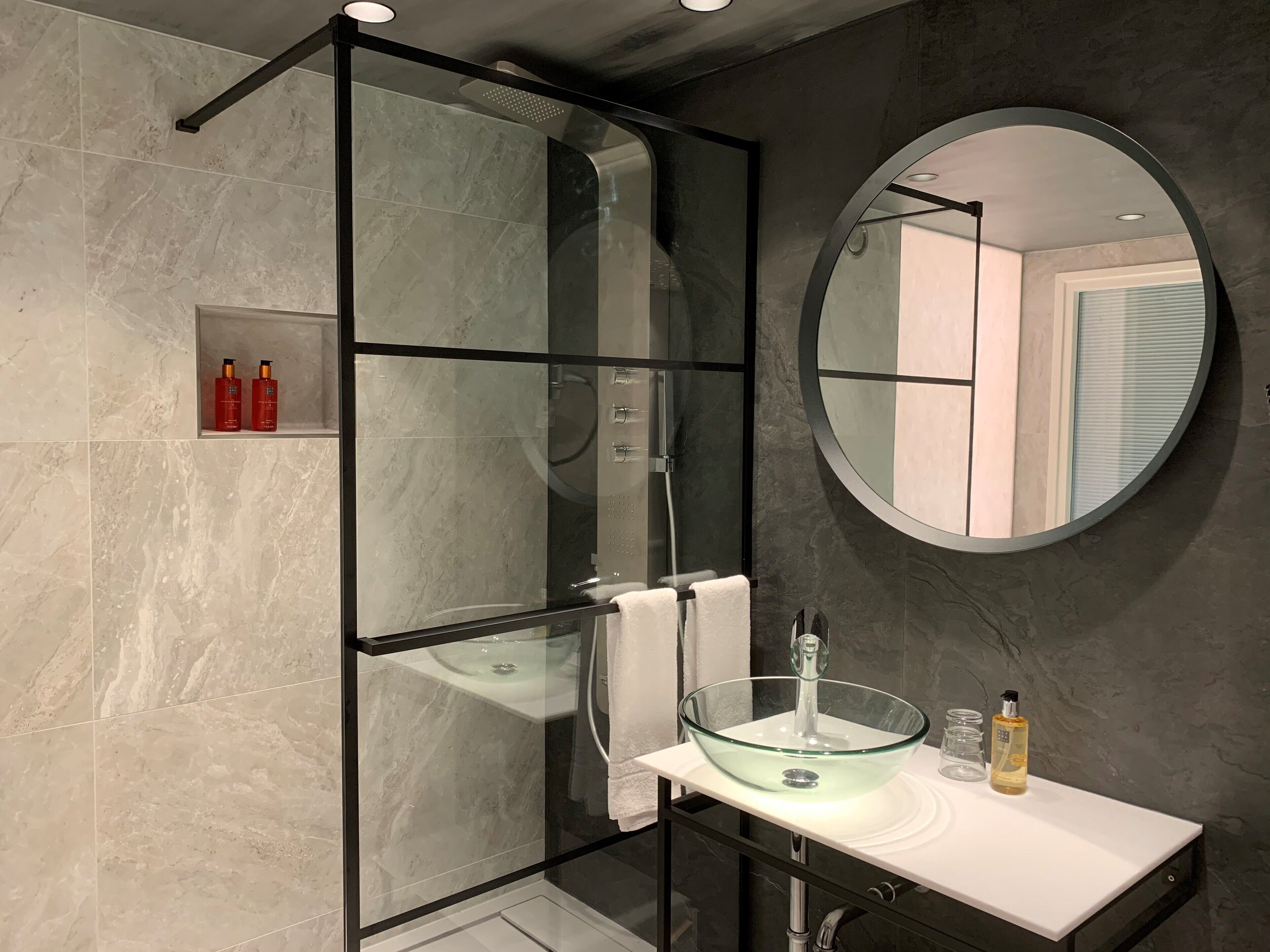 romantic suite (swan lake) | bathroom | separate bathtub and shower, free toiletries, hair dryer, towels