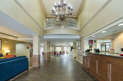 Quality Suites Springdale West I-49