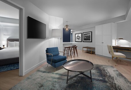 Pantages Hotel Downtown Toronto - Image 28