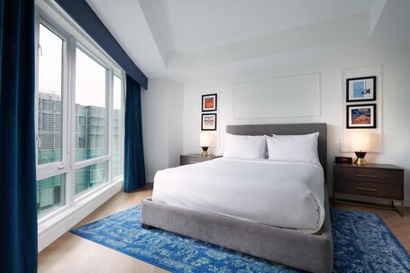 Pantages Hotel Downtown Toronto - Image 23