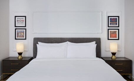 Pantages Hotel Downtown Toronto - Image 33