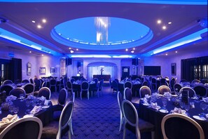 Banquet hall - The Cumberland Hotel - OCEANA COLLECTION (Bournemouth)