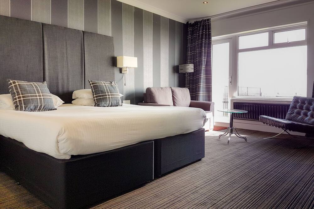 The Cumberland Hotel - OCEANA COLLECTION
