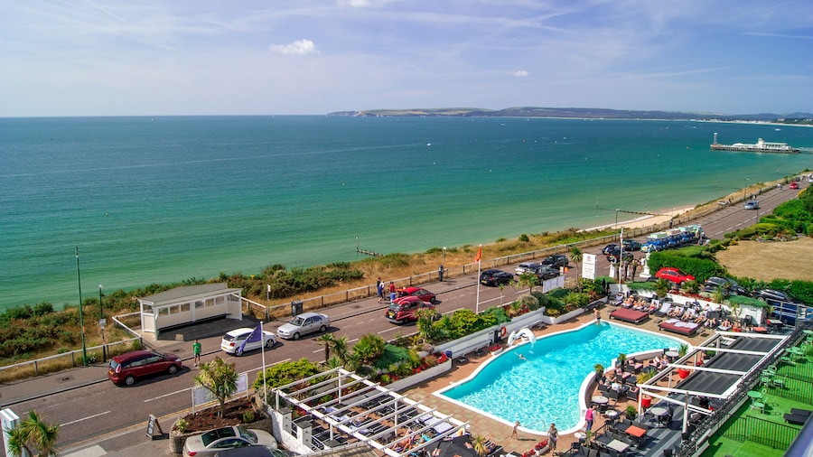 The Cumberland Hotel - OCEANA COLLECTION