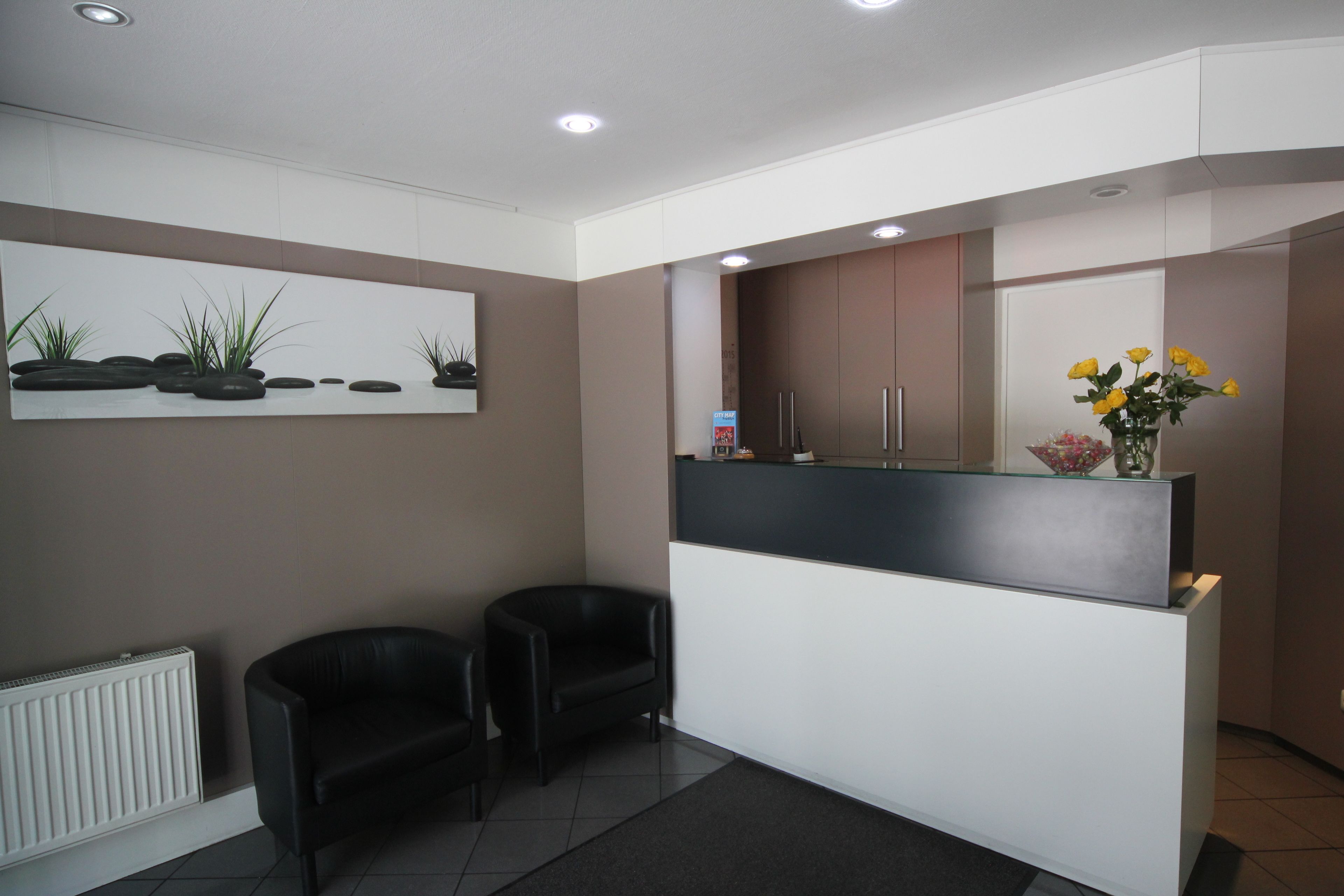 Photo - Carlton Hotel