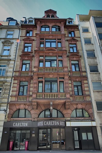 Hotel Carlton