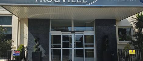 Voorkant van accommodatie