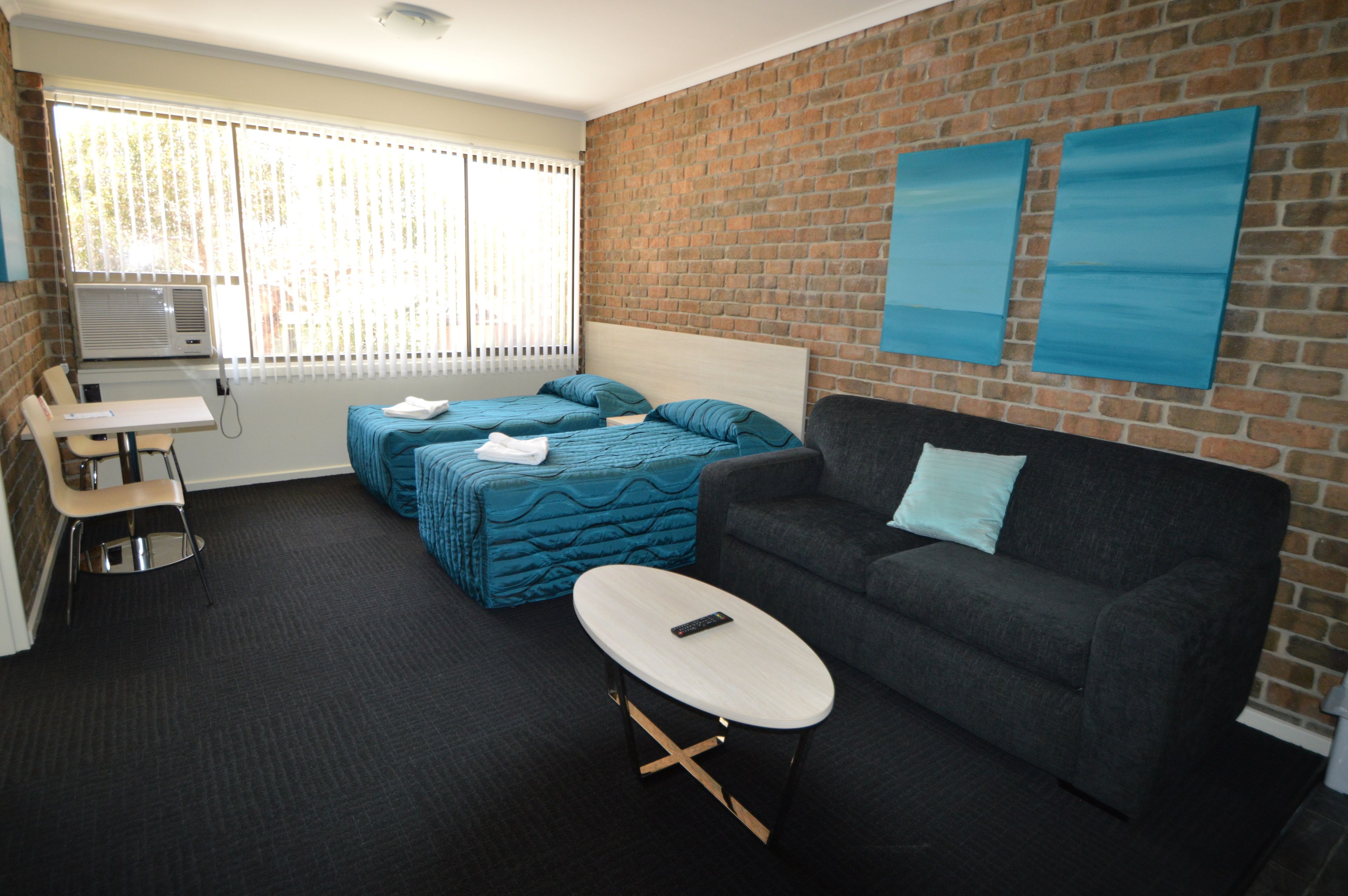 family room | living area | 32-inch tv with cable channels