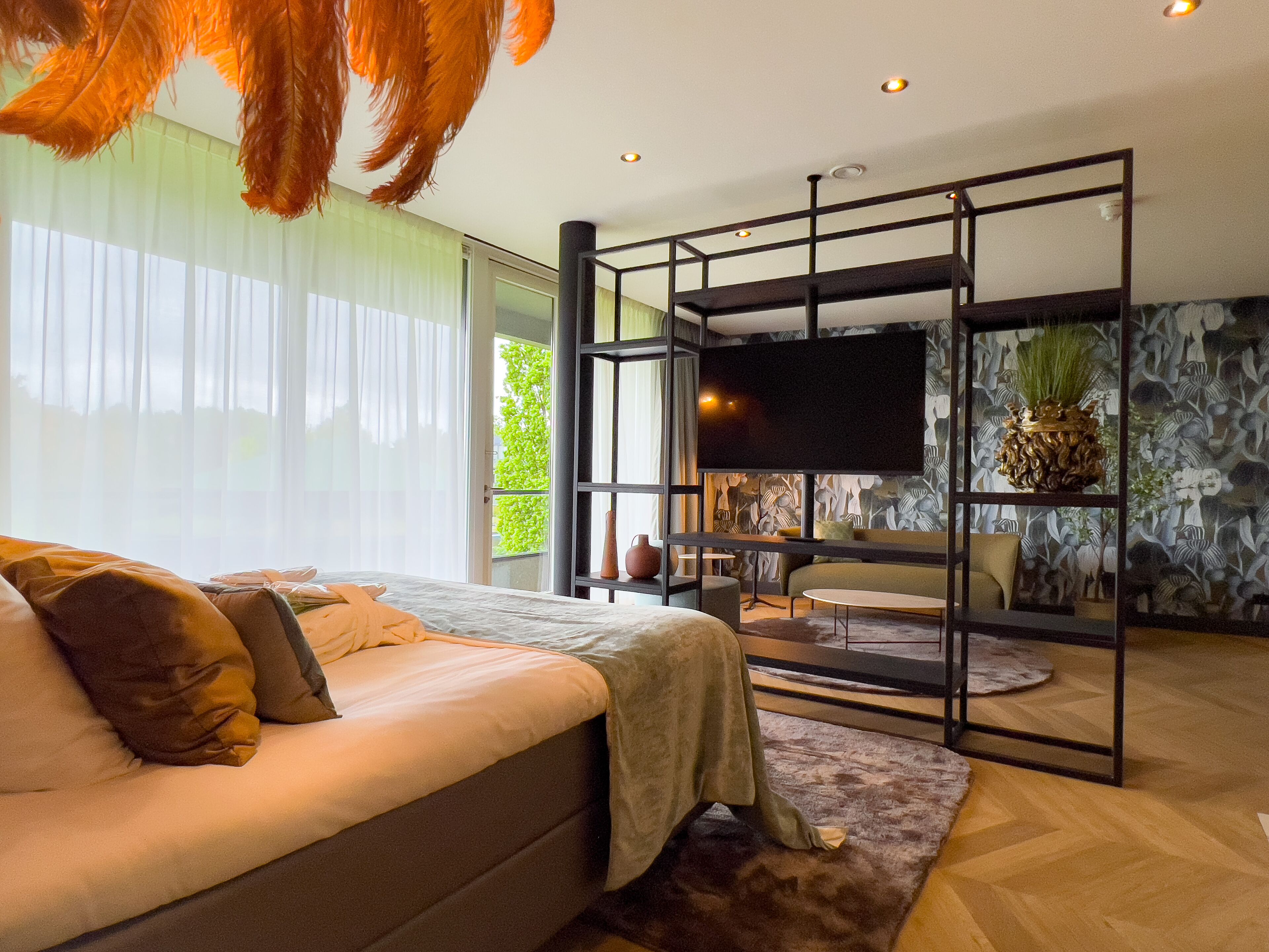 be serene suite | 1 bedroom, hypo-allergenic bedding, in-room safe, soundproofing