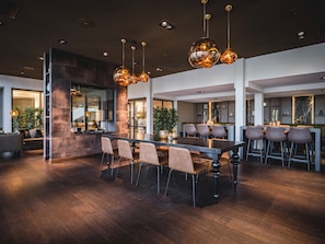 Bar (on property) - Van der Valk Hotel Heerlen (Heerlen)