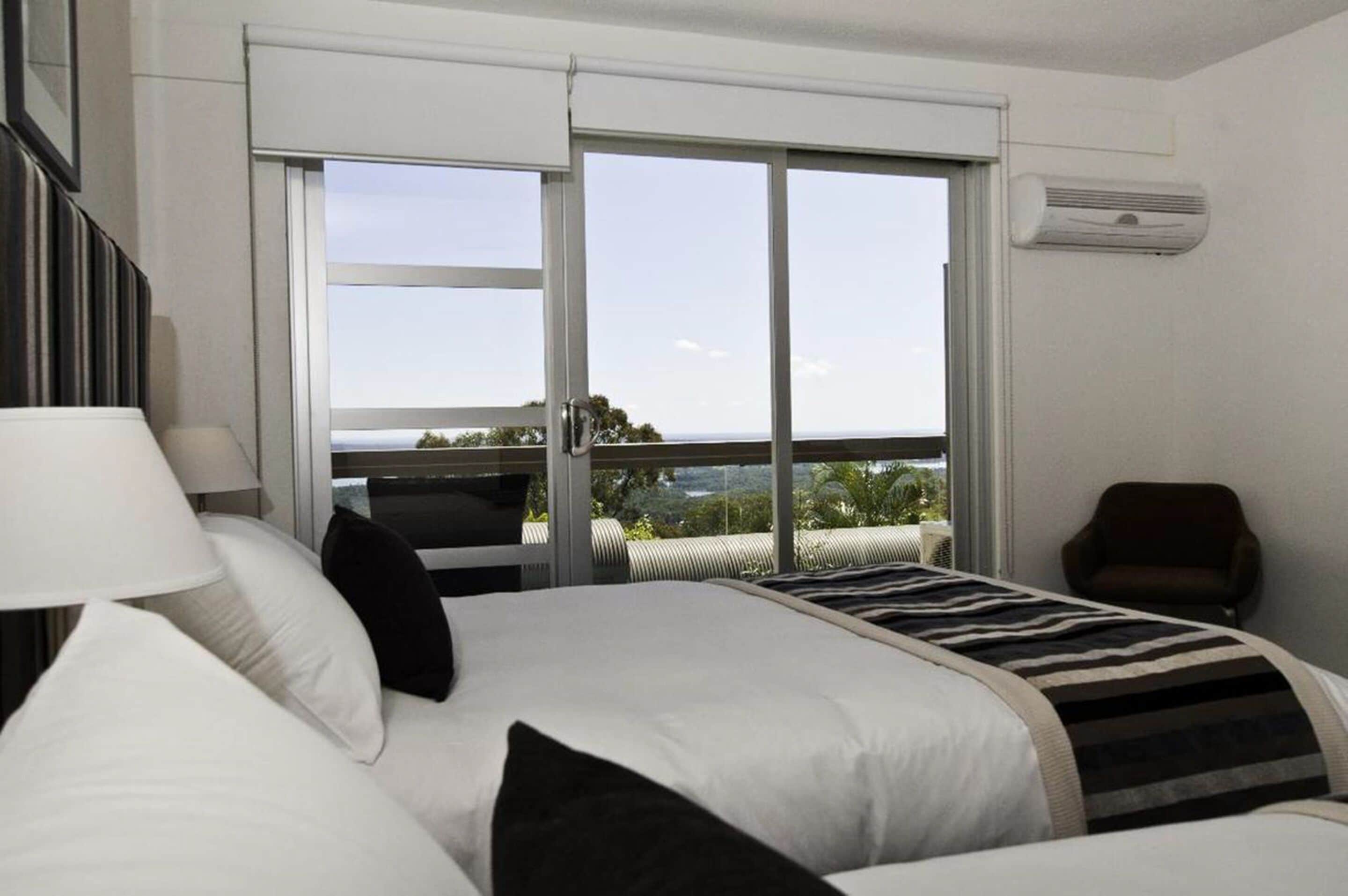 standard room, multiple beds | desk, iron/ironing board, free cots/infant beds, free wifi