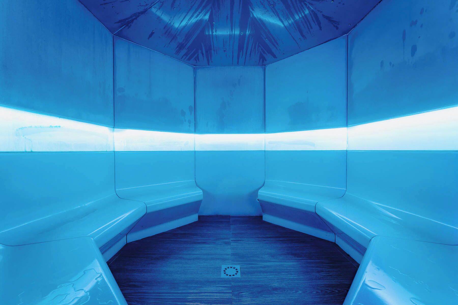 Turkish bath, deep-tissue massages, 2 treatment rooms