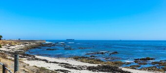 Mouille Point Village