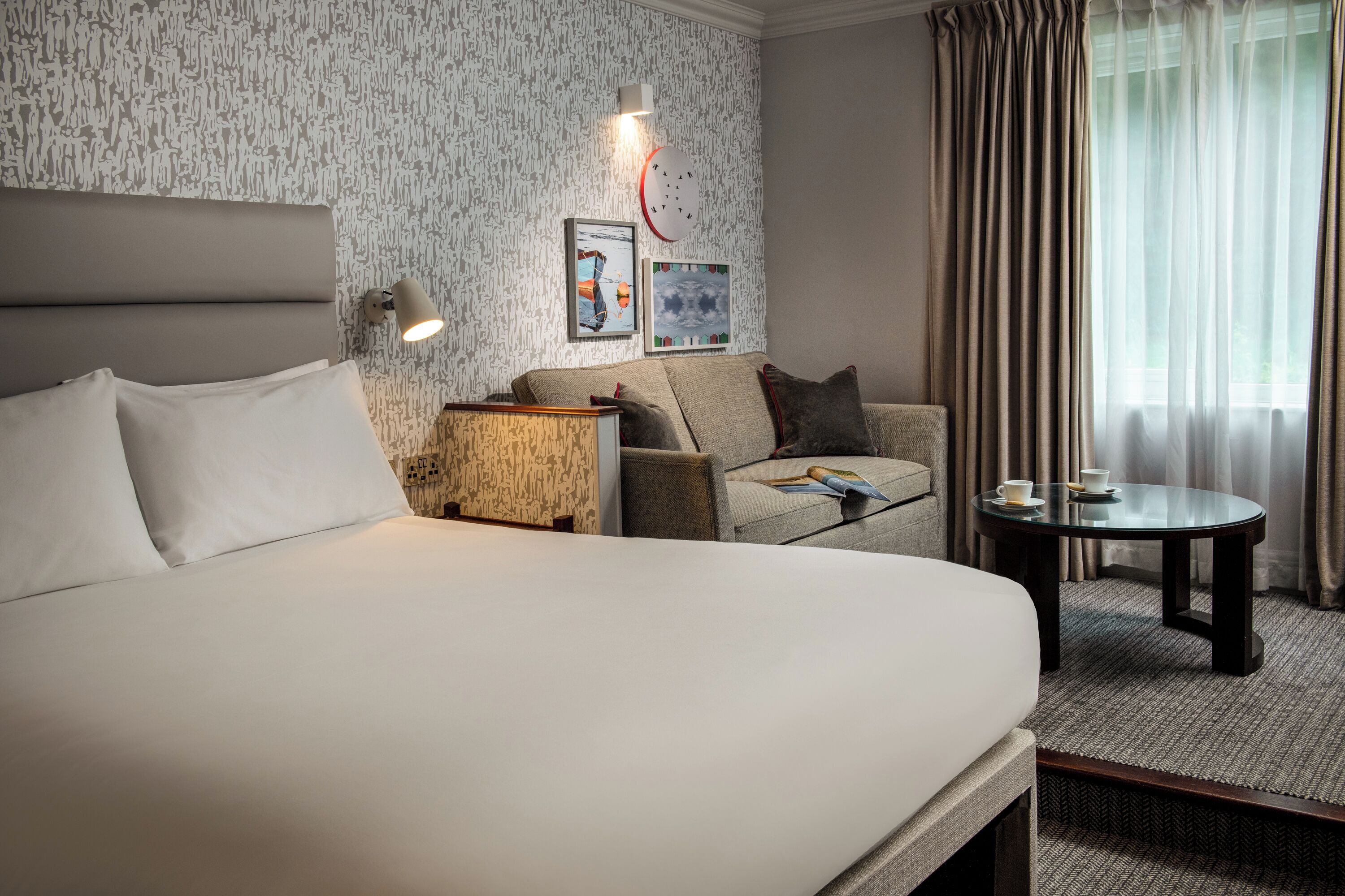 Family Suite | Premium bedding, desk, laptop workspace, blackout drapes