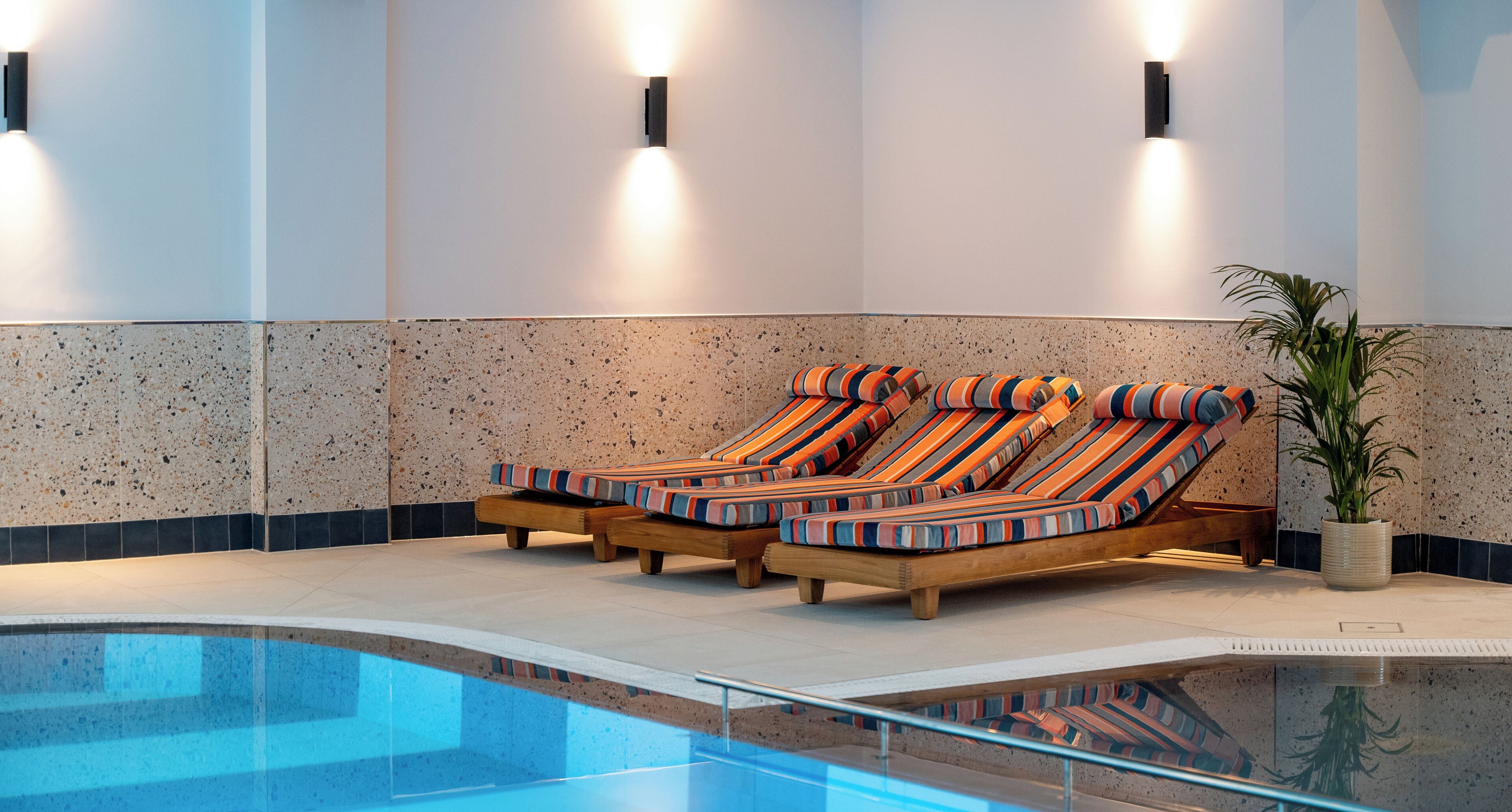indoor pool, pool loungers