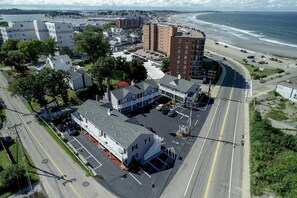 Front of property - Ocean Inn on Nantasket Beach (Hull)