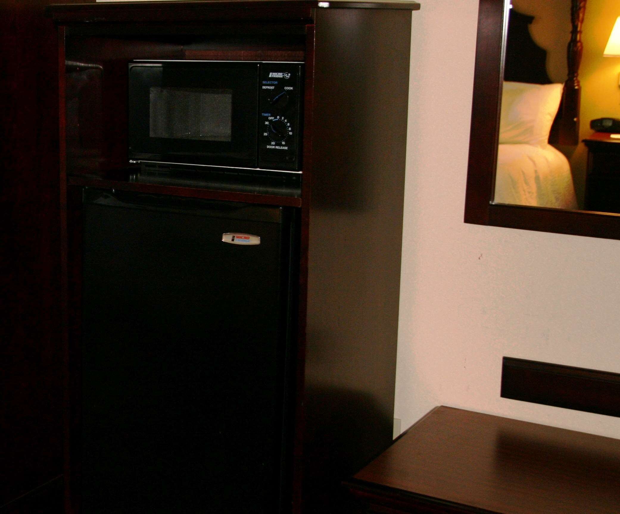 fridge, microwave, coffee/tea maker