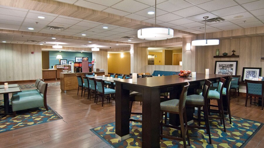 Hampton Inn Canton