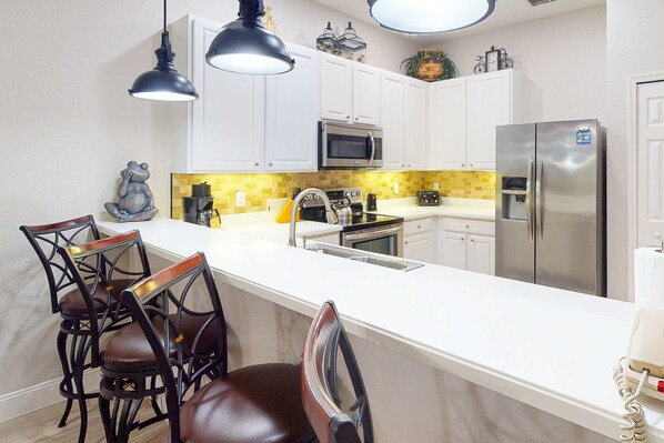 Standard Apartment, 2 Bedrooms, Non Smoking | Interior - Bahama Bay Resort (Davenport)
