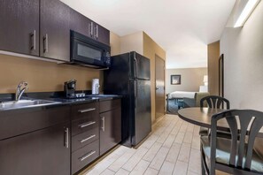 Fridge, microwave, coffee/tea maker