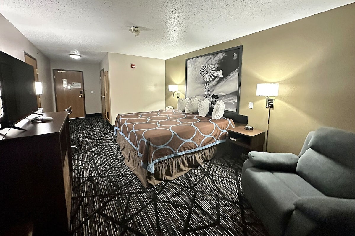 Individually decorated, individually furnished, desk, blackout curtains