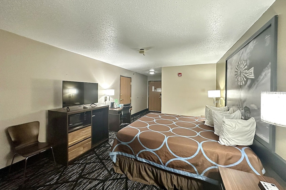 Habitació, 1 llit de matrimoni gran, accessible, no fumadors | Decoració individual, mobiliari individual i escriptori