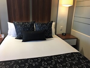 Chambre Deluxe | Minibar, bureau, fer et planche à repasser, lits bébé (en supplément)