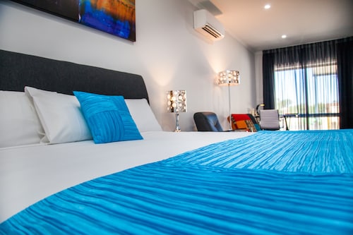 Junction Motel, Maryborough