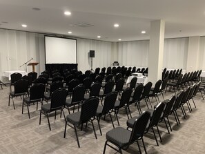 สถานที่จัดงานประชุม