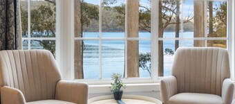 The Fox and Hounds Historic Hotel