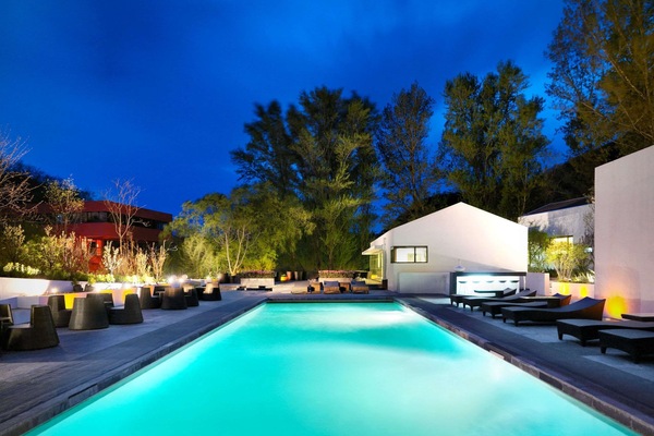 Alberca al aire libre por temporada