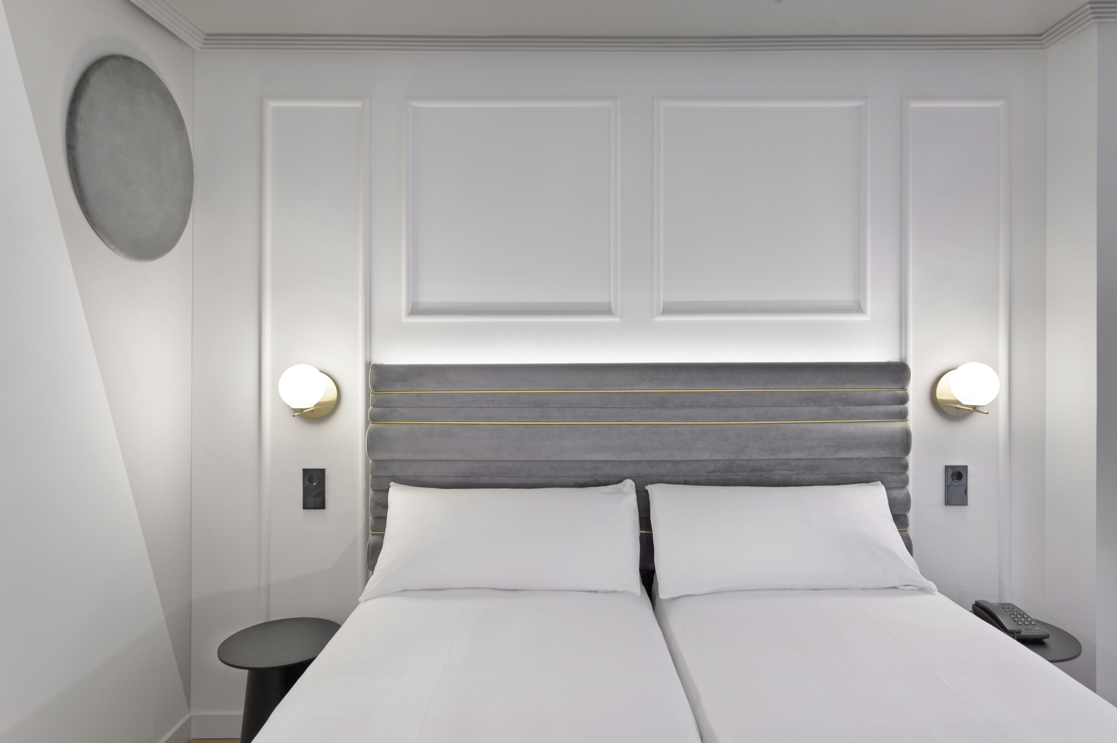 comfort twin room | minibar, in-room safe, desk, free wifi