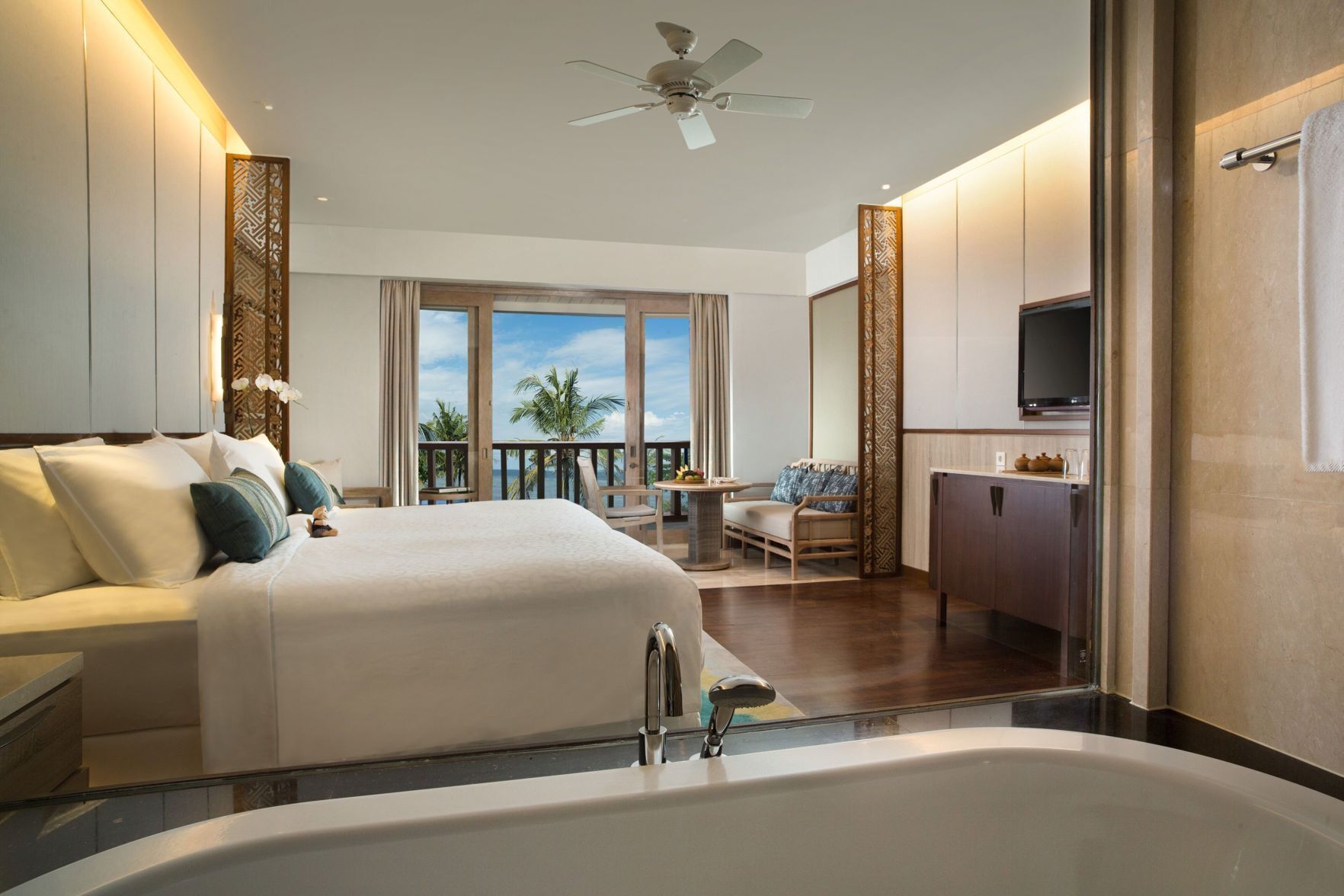 Premium bedding, minibar, in-room safe, individually furnished