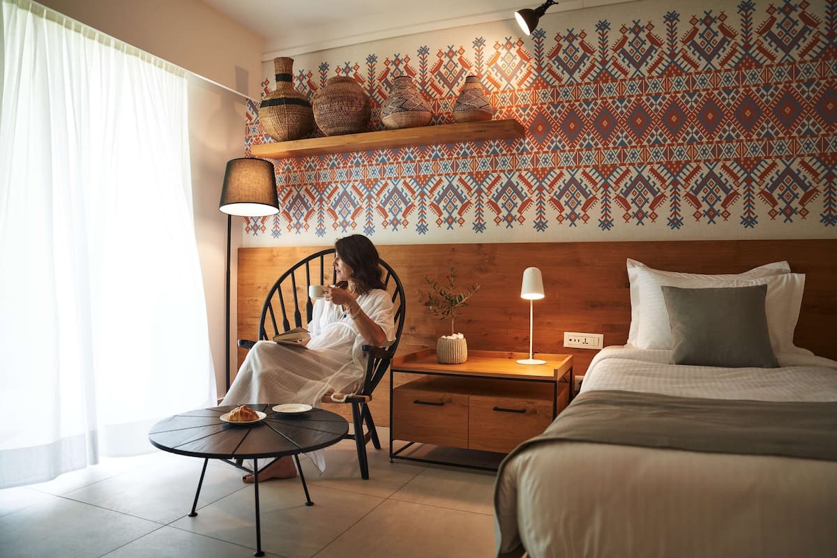 Exclusive Bungalow | 1 bedroom, hypo-allergenic bedding, in-room safe, soundproofing
