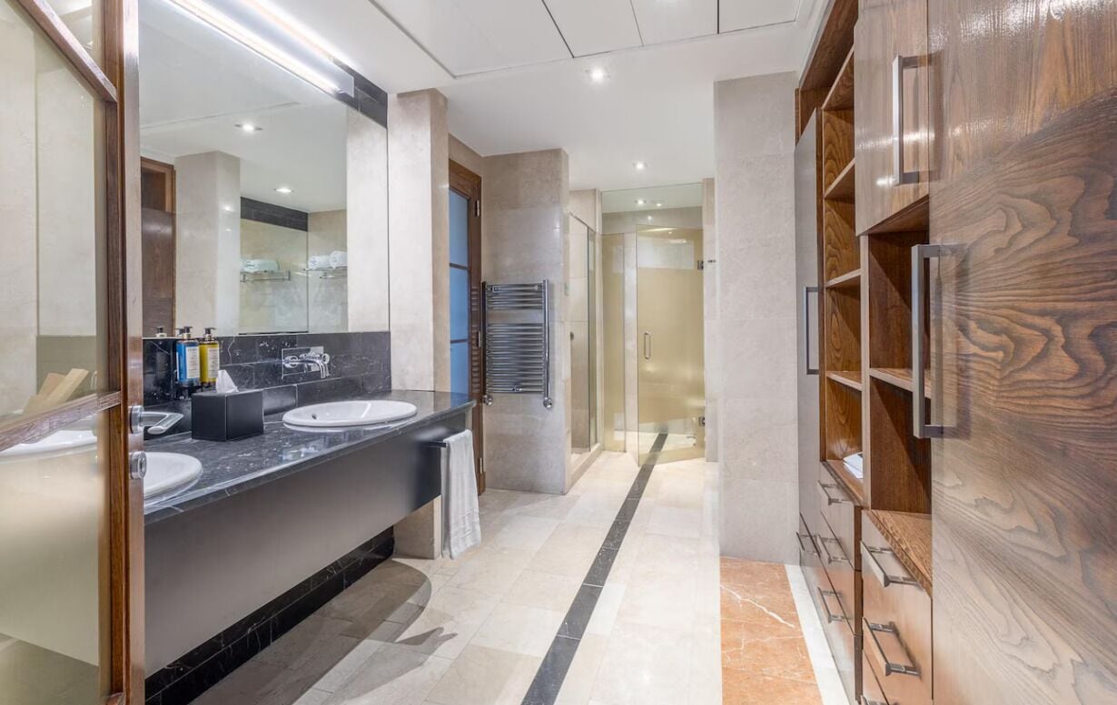 Separate tub and shower, eco-friendly toiletries, hair dryer, slippers