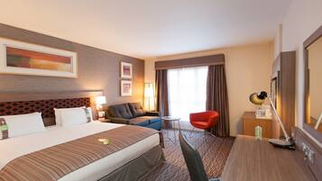 Premium bedding, in-room safe, desk, soundproofing