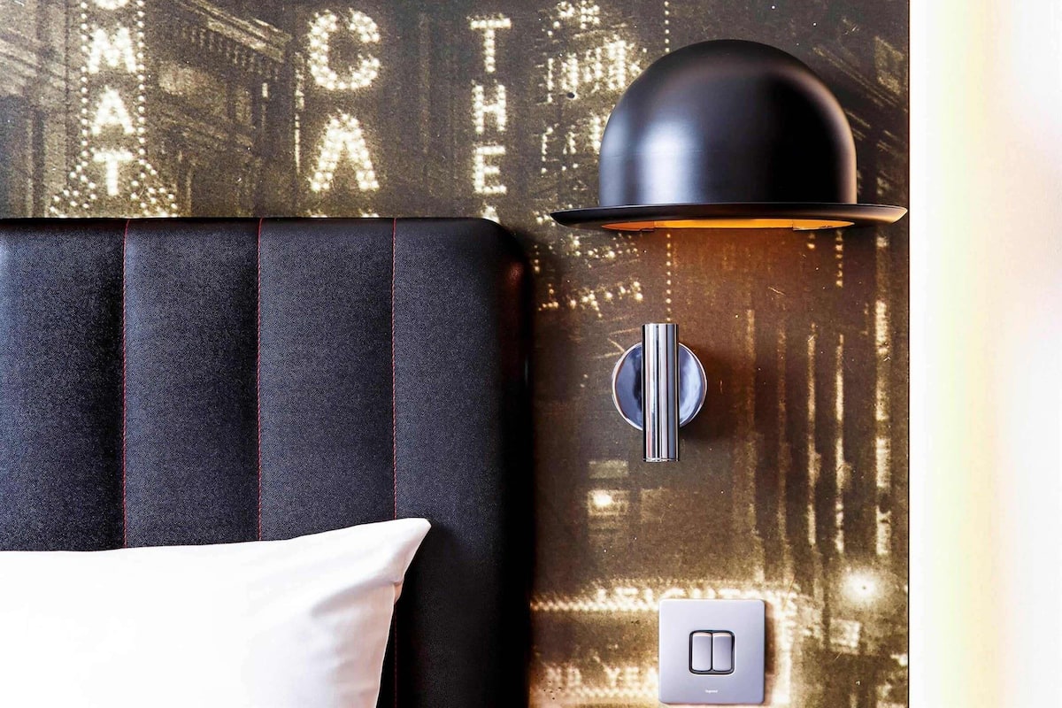 In-room safe, individually decorated, desk, laptop workspace