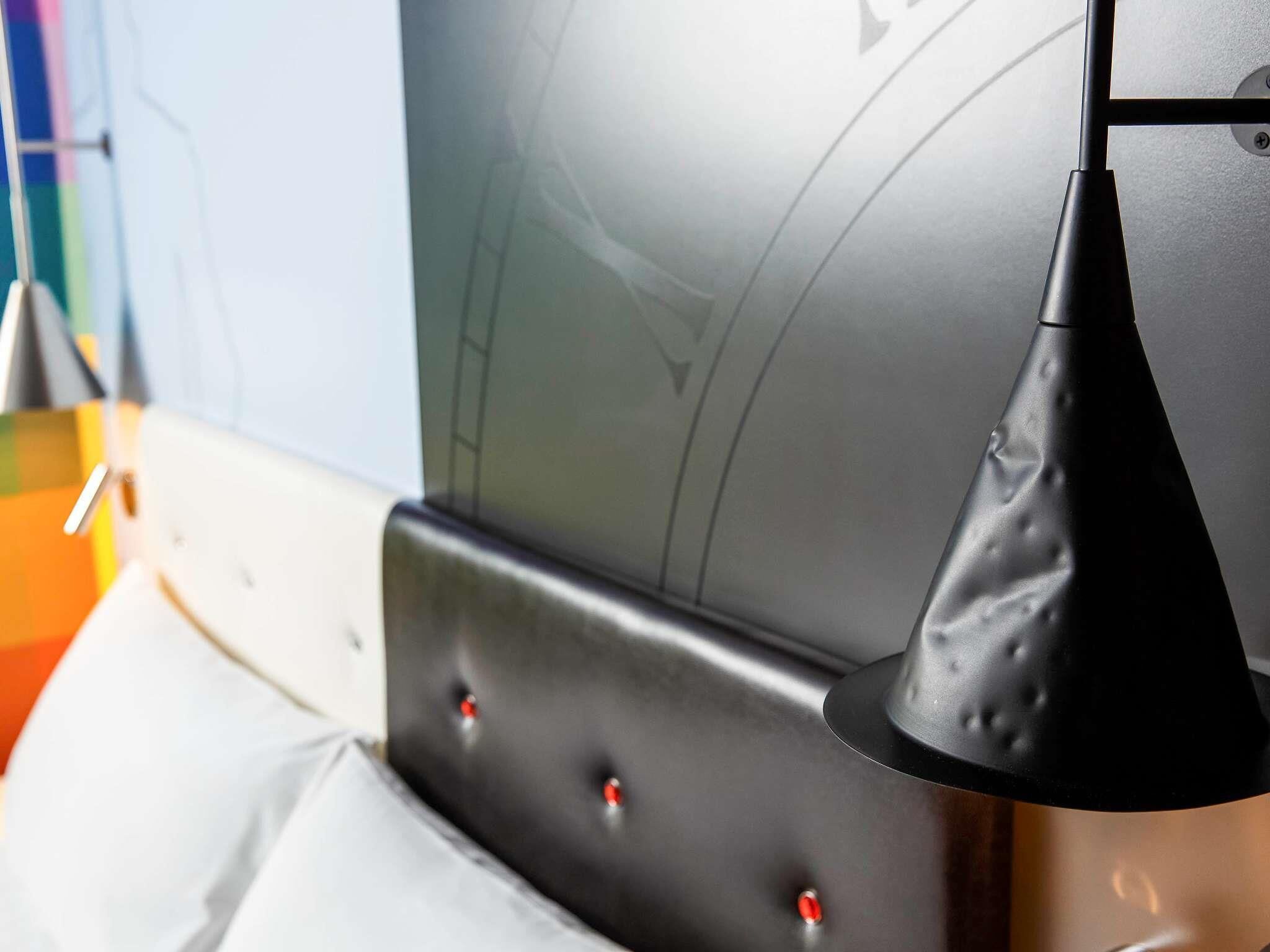 In-room safe, individually decorated, desk, laptop workspace