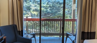 Comfort Inn Monterey Peninsula Airport