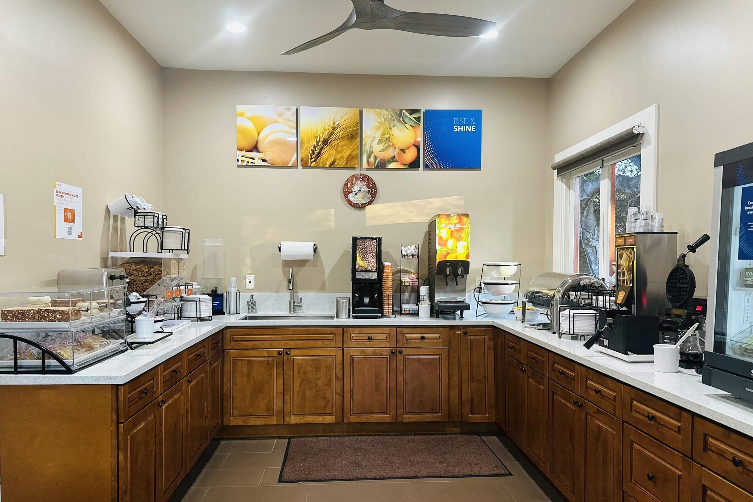 free daily self-service breakfast