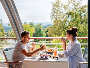 Deluxe Suite, 1 King Bed, Terrace (Grounds view)
