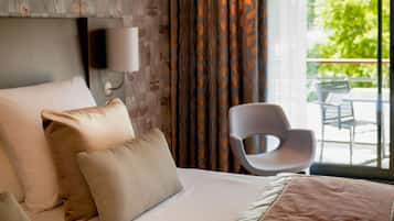 Literie de qualité supérieure, surmatelas, minibar